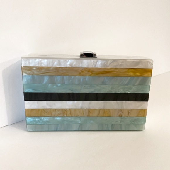 LUCITE EVENING BAG NWT - Picture 7 of 8